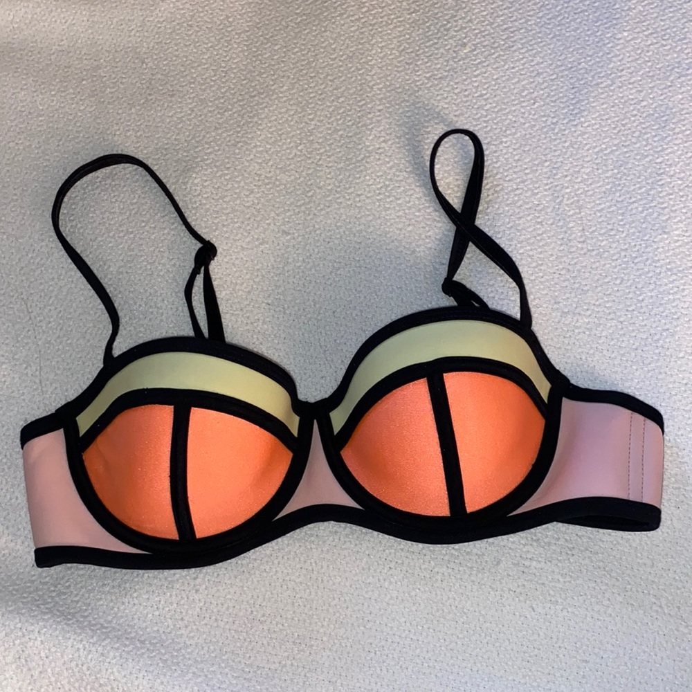 Triangl Swim Molded Push Up Bikini Top